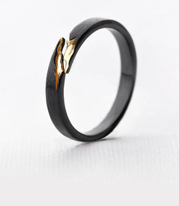 Gold Crack Ancient Black Wood Grain Rings