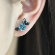 Load image into Gallery viewer, Thorn Blue Crystal Rose Design Black Stud Earrings