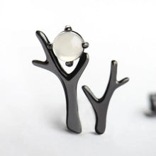 Load image into Gallery viewer, Moonstone Black Moonlight Design Stud Earrings