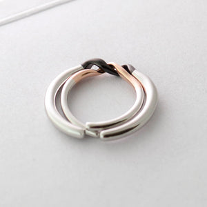 Silver Black and Rose Gold Simple Couple Interlocking Rings