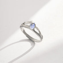 Load image into Gallery viewer, Princess &amp; Knight Natural Blue Light Moonstone Couple Rings